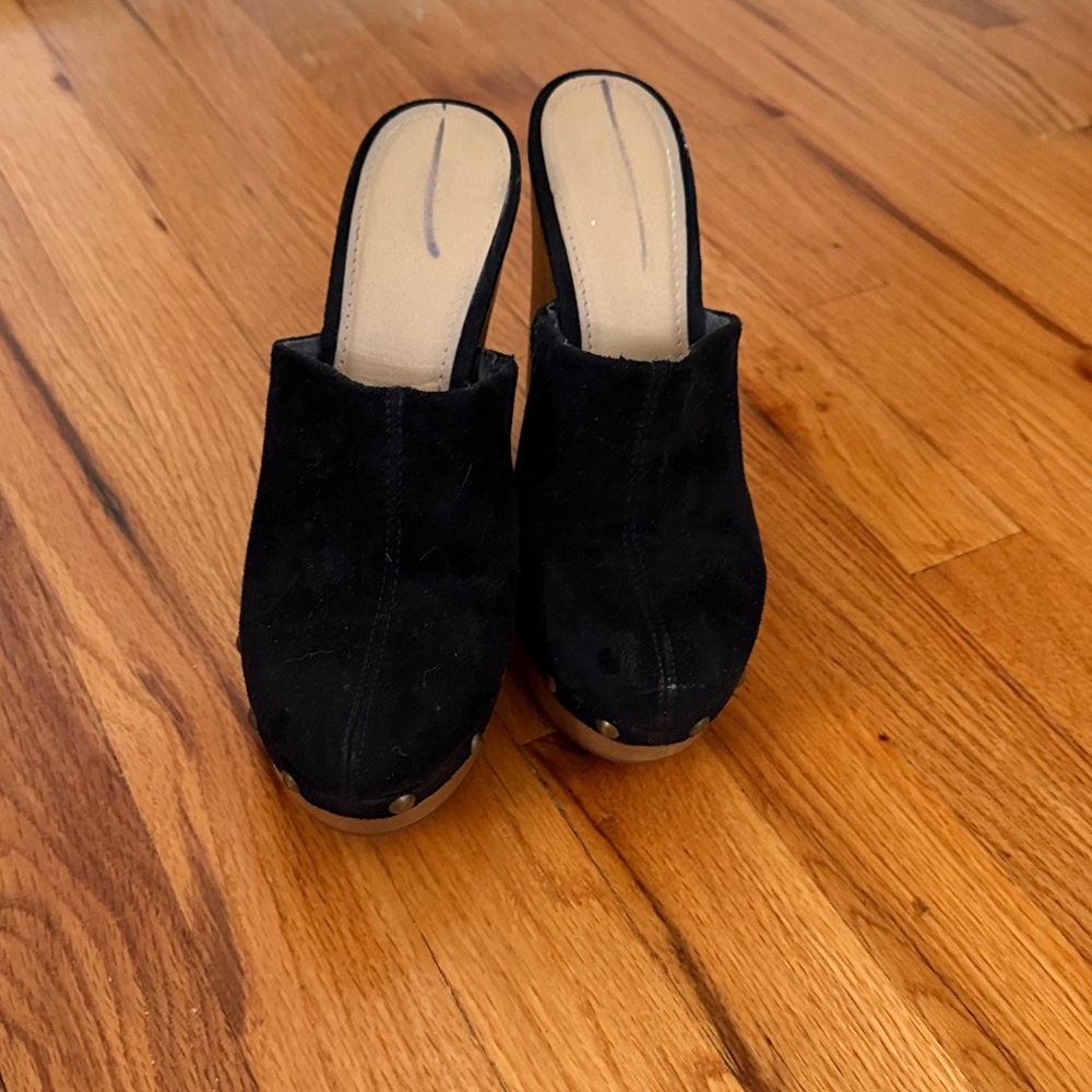 Mossimo Black Chunky High Heel Clogs